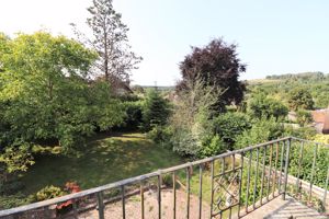 Photo 34- click for photo gallery